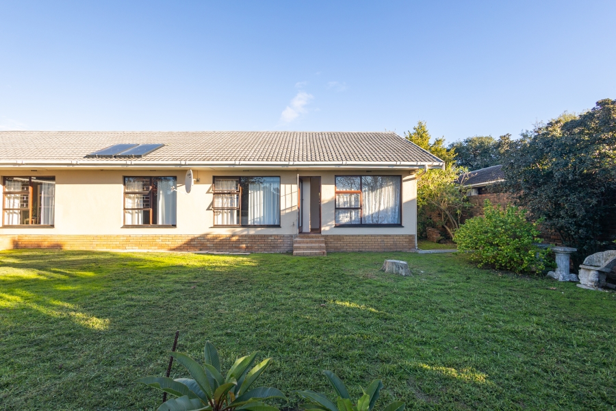 3 Bedroom Property for Sale in Amanda Glen Western Cape